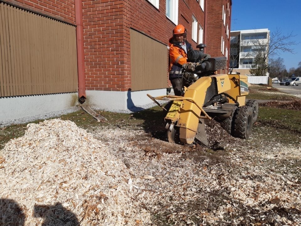Kantojyrsintä